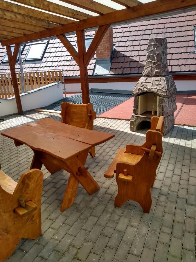 Apartmany Lono Jicin Ngoại thất bức ảnh
