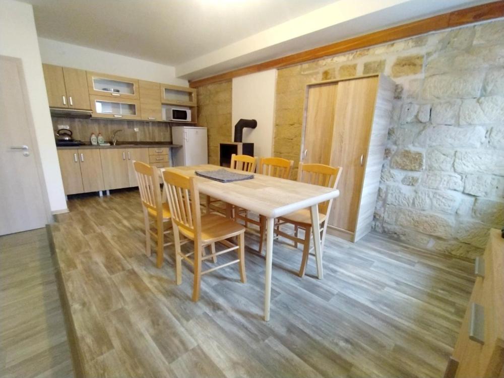 Apartmany Lono Jicin Ngoại thất bức ảnh
